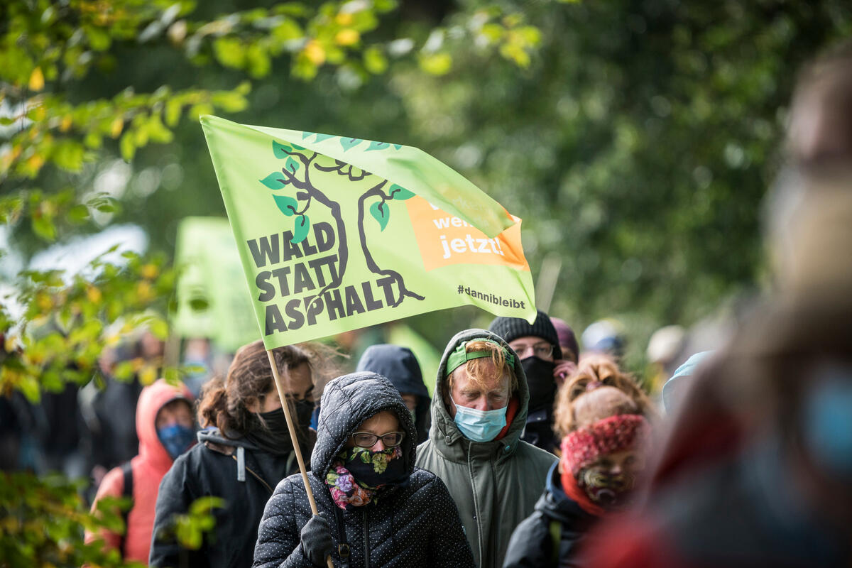 Demonstration at Dannenroeder Forest, © Bernd Lauter / Greenpeace